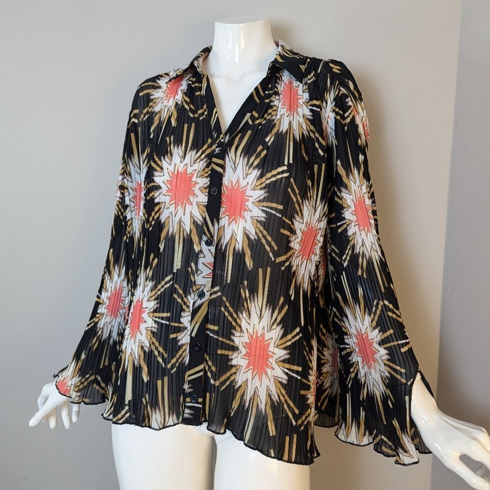 Catherine Malandrino Sheer Starburst Blouse XS Black Bell Sleeve Pleated Boho To